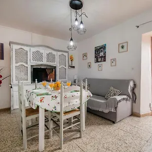 Encantadora Casa De Pueblo 7 Pax Con Gran Terraza Сasa de vacaciones Jimera de Líbar